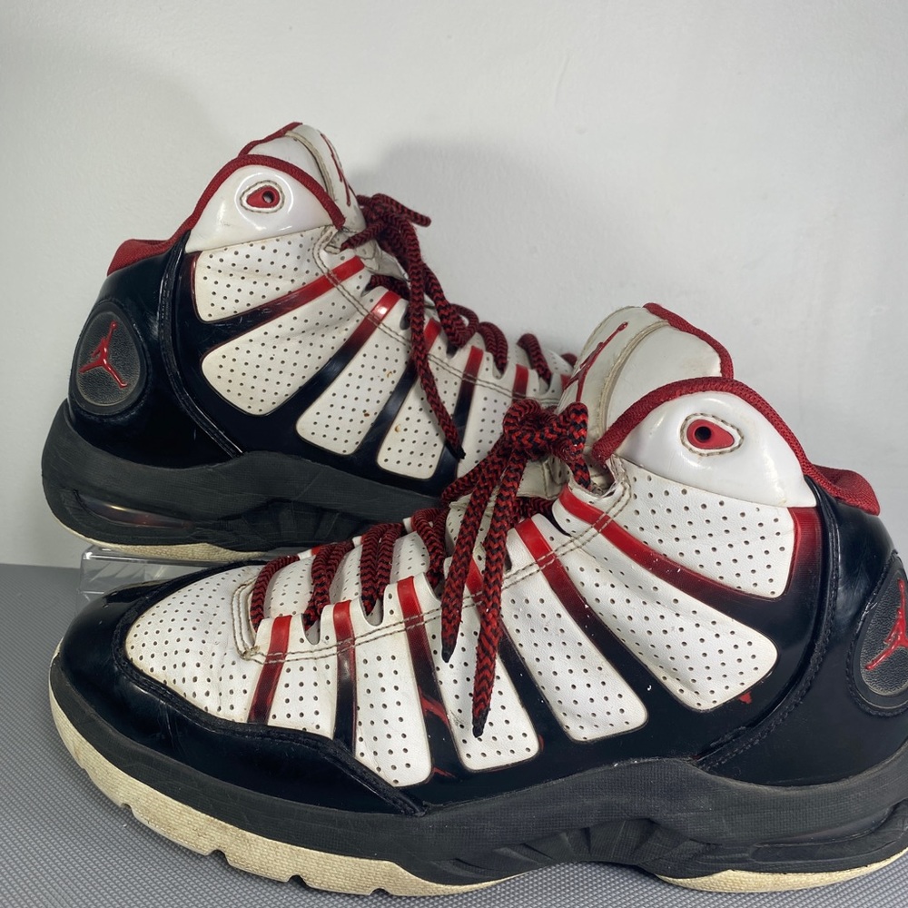 Nike Air Jordan Play In These F White Black Red Air Max Basketball 440894-101